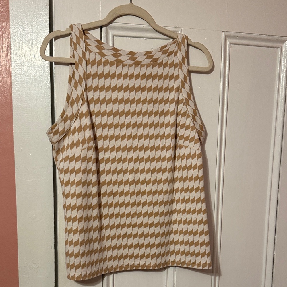 Ann Taylor Tan and White Geometric Tank Top